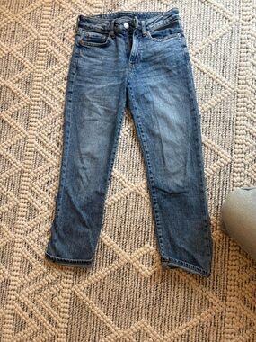 Aeropostale Women's Classic Indigo Straight Leg Jeans